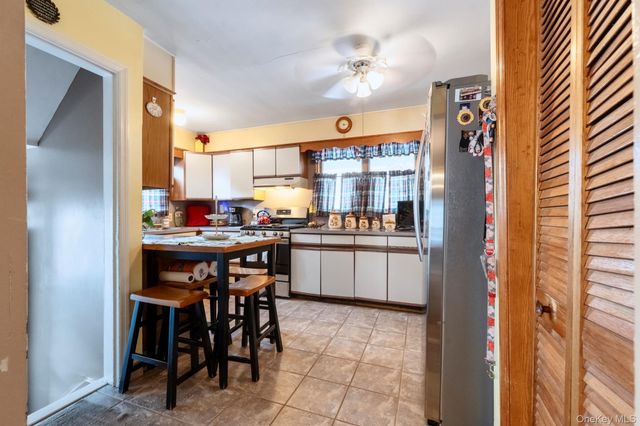 11 Lay Street, Kingston, NY 12401