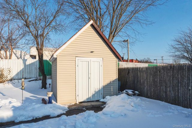 11 Lay Street, Kingston, NY 12401