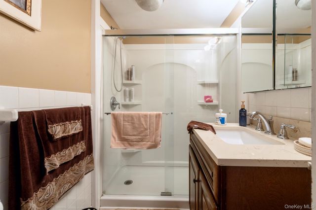 11 Lay Street, Kingston, NY 12401