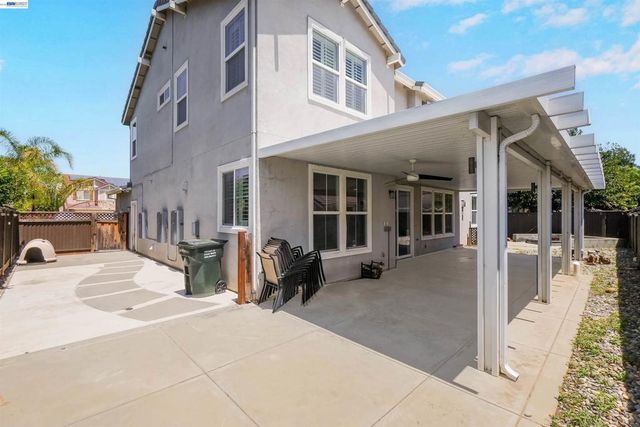 321 Myrtle Ln, Oakley, CA 94561