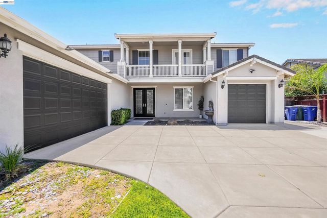 321 Myrtle Ln, Oakley, CA 94561