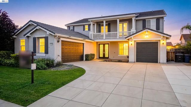 321 Myrtle Ln, Oakley, CA 94561