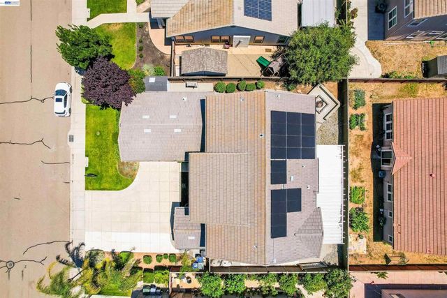 321 Myrtle Ln, Oakley, CA 94561