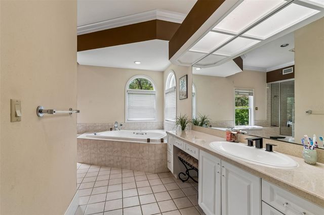 3040 TURTLE BROOKE, Clearwater, FL 33761