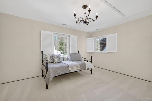 181 Hillair Circle, White Plains, NY 10605