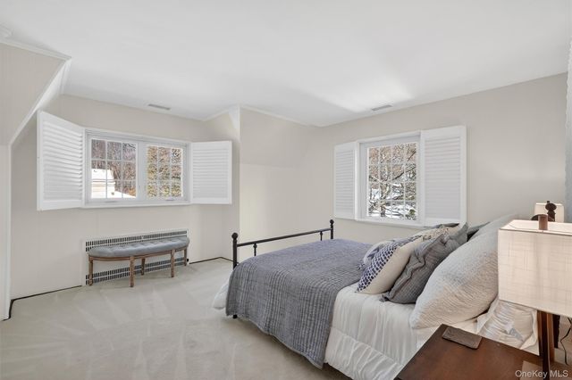 181 Hillair Circle, White Plains, NY 10605