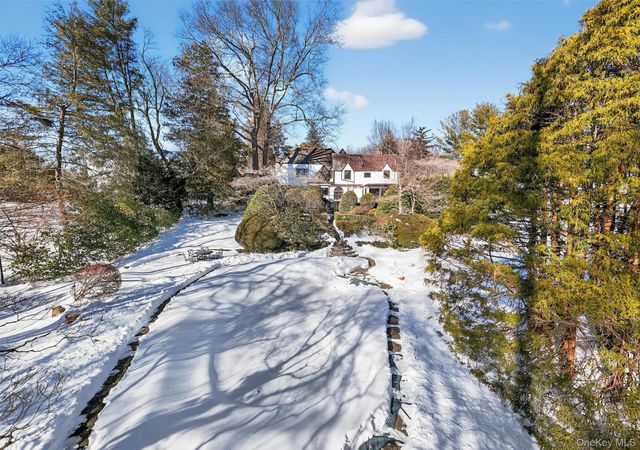 181 Hillair Circle, White Plains, NY 10605