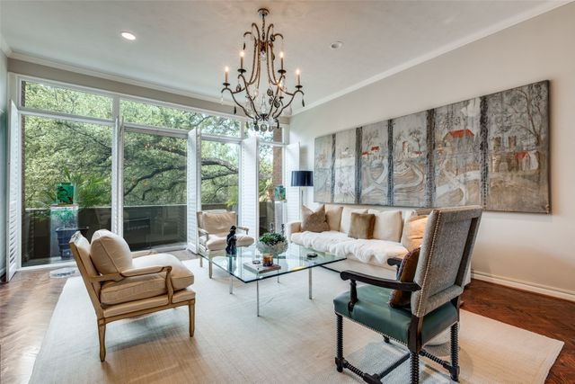 6130 Bandera Avenue D, Dallas, TX 75225