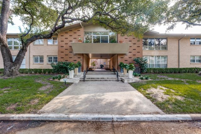6130 Bandera Avenue D, Dallas, TX 75225