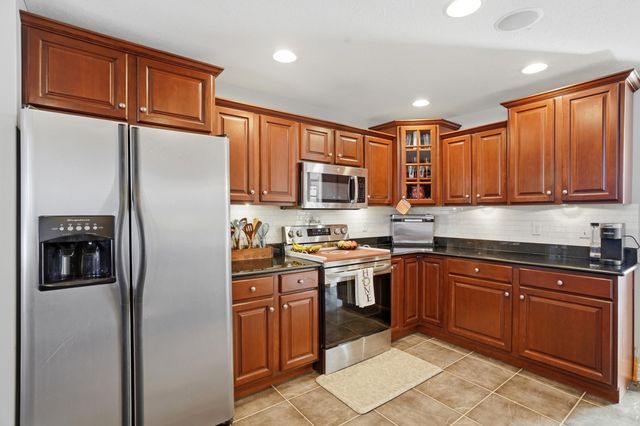 15 LEXIBELLE DR, Columbia, MO 65201