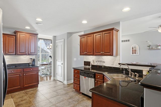 15 LEXIBELLE DR, Columbia, MO 65201