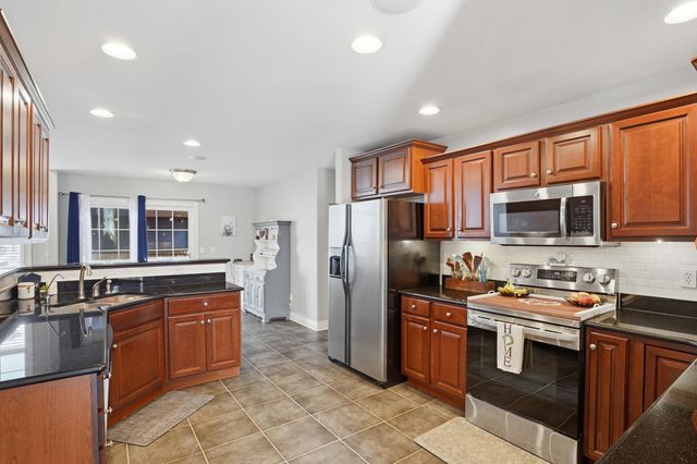 15 LEXIBELLE DR, Columbia, MO 65201