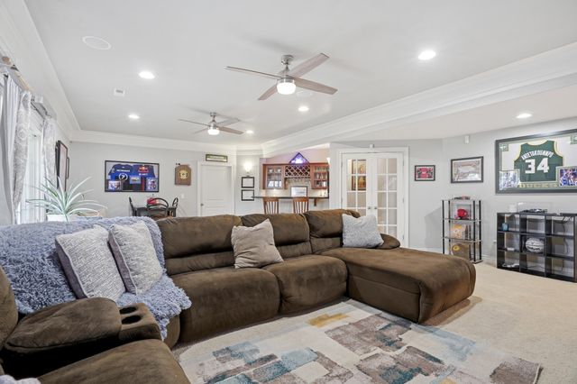 15 LEXIBELLE DR, Columbia, MO 65201