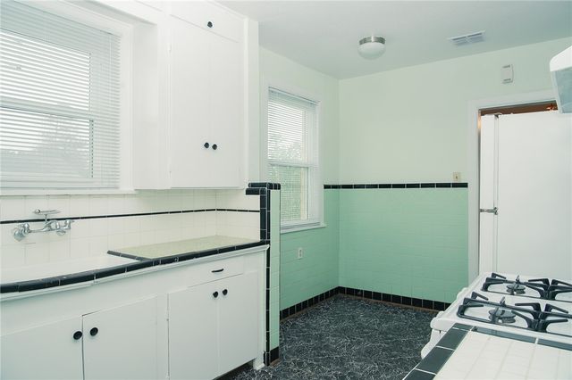 641 Naples St, Corpus Christi, TX 78404