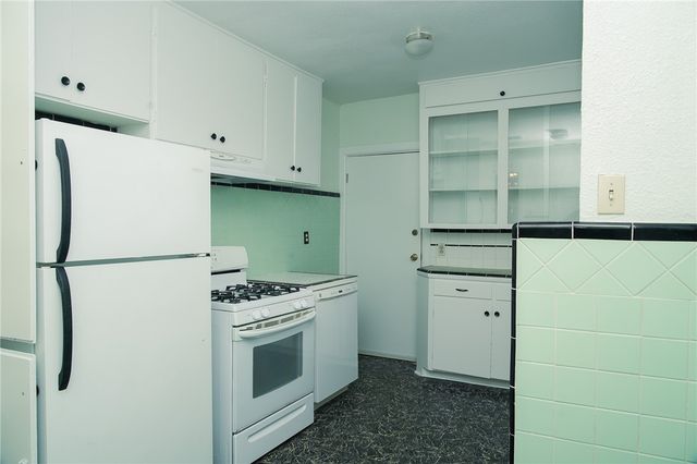 641 Naples St, Corpus Christi, TX 78404