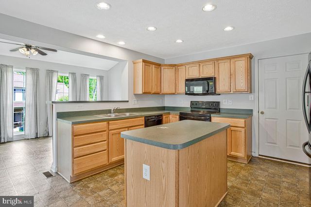 2269 SANSBURY DR, Chesapeake Beach, MD 20732
