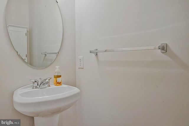 2269 SANSBURY DR, Chesapeake Beach, MD 20732