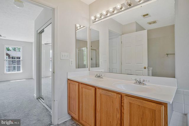 2269 SANSBURY DR, Chesapeake Beach, MD 20732