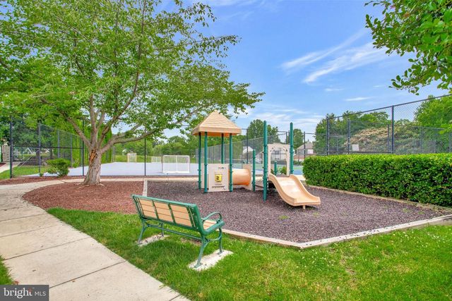 2269 SANSBURY DR, Chesapeake Beach, MD 20732