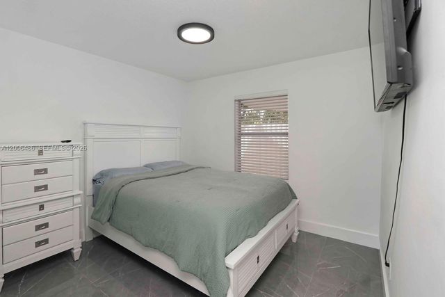 990 SW 9th Ct, Florida City, FL 33034