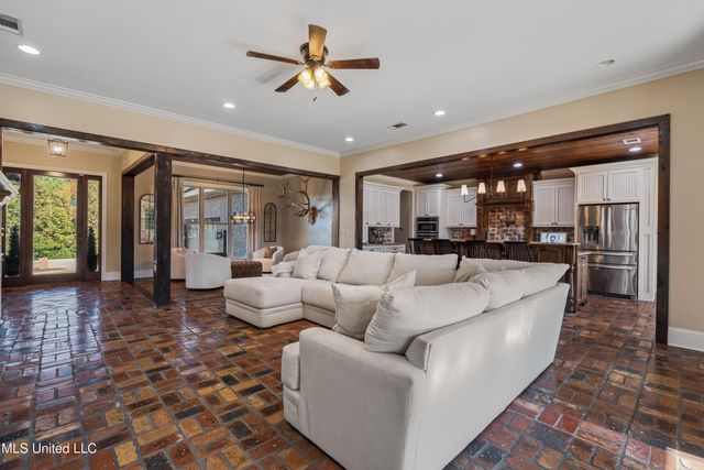 7 Tinwood Lane, Petal, MS 39465