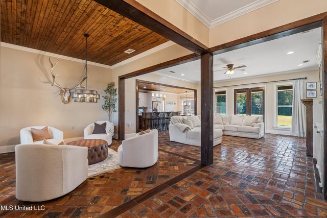 7 Tinwood Lane, Petal, MS 39465