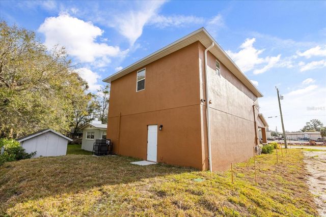 2226 SOUTHWEST ROAD, Sanford, FL 32771