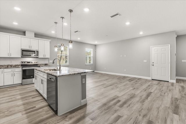 2226 SOUTHWEST ROAD, Sanford, FL 32771