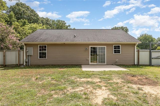 261 Raymond Street, Mocksville, NC 27028
