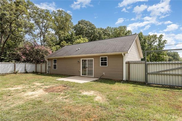 261 Raymond Street, Mocksville, NC 27028