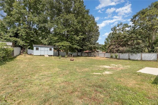 261 Raymond Street, Mocksville, NC 27028