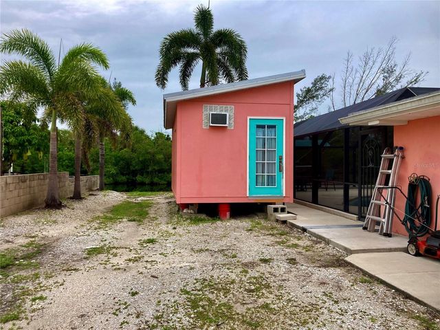232 DARST AVENUE, Punta Gorda, FL 33950