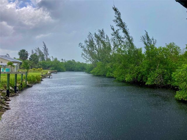 232 DARST AVENUE, Punta Gorda, FL 33950