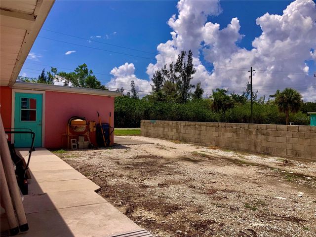 232 DARST AVENUE, Punta Gorda, FL 33950