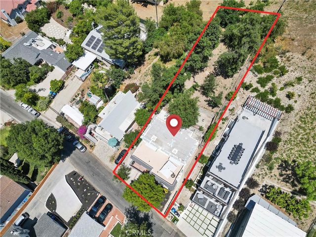 5244 Baza Avenue, Woodland Hills, CA 91364