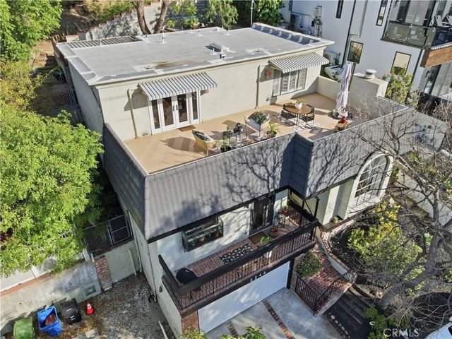 5244 Baza Avenue, Woodland Hills, CA 91364