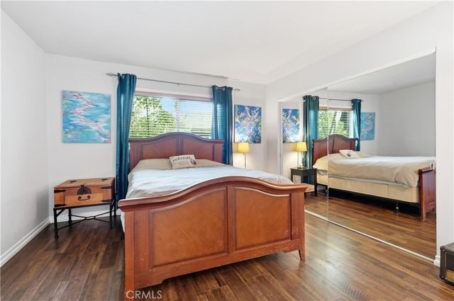 5244 Baza Avenue, Woodland Hills, CA 91364