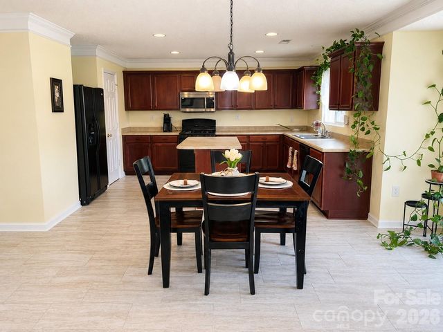 2717 Markham Woods Court, Charlotte, NC 28214