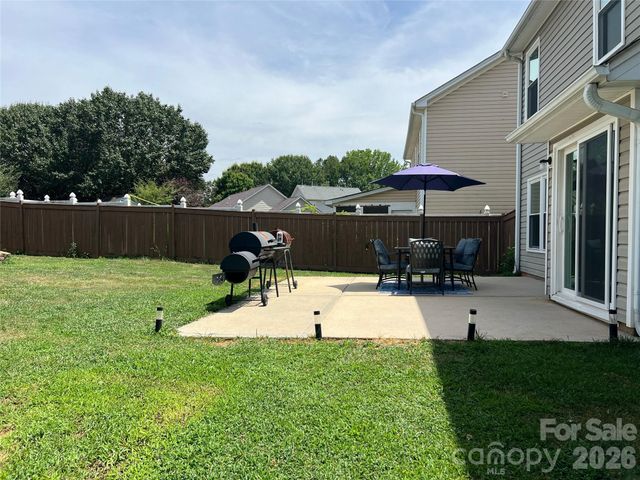 2717 Markham Woods Court, Charlotte, NC 28214