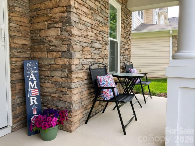 2717 Markham Woods Court, Charlotte, NC 28214