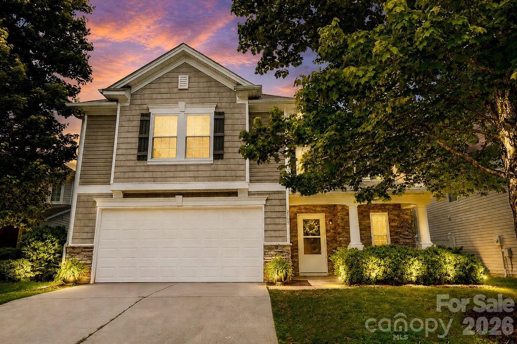2717 Markham Woods Court, Charlotte, NC 28214