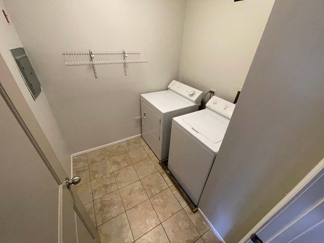 96 Marble Hill Court C2, Schaumburg, IL 60193