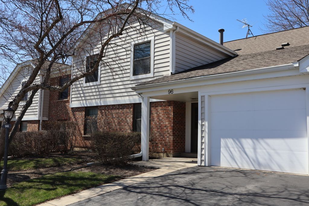 96 Marble Hill Court C2, Schaumburg, IL 60193