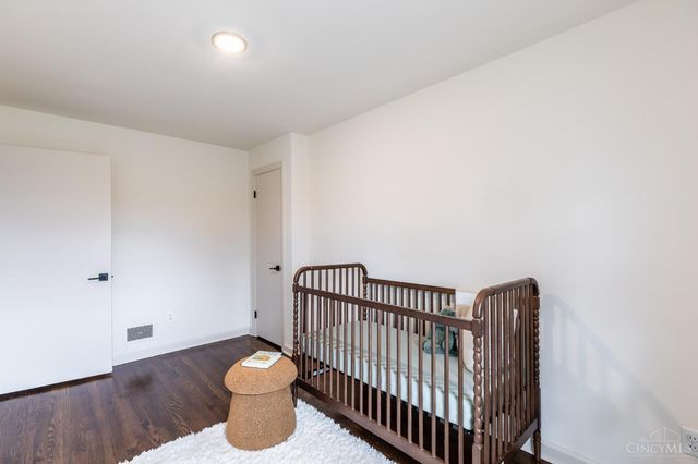 5858 Giffindale Drive, Green Twp, OH 45239