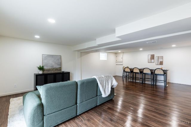 5858 Giffindale Drive, Green Twp, OH 45239