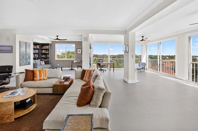 17031 BOCA CLUB Boulevard 065A, Boca Raton, FL 33487