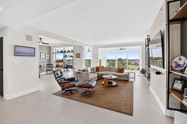 17031 BOCA CLUB Boulevard 065A, Boca Raton, FL 33487