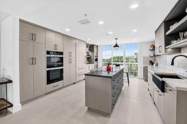 17031 BOCA CLUB Boulevard 065A, Boca Raton, FL 33487
