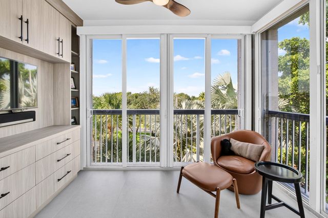 17031 BOCA CLUB Boulevard 065A, Boca Raton, FL 33487