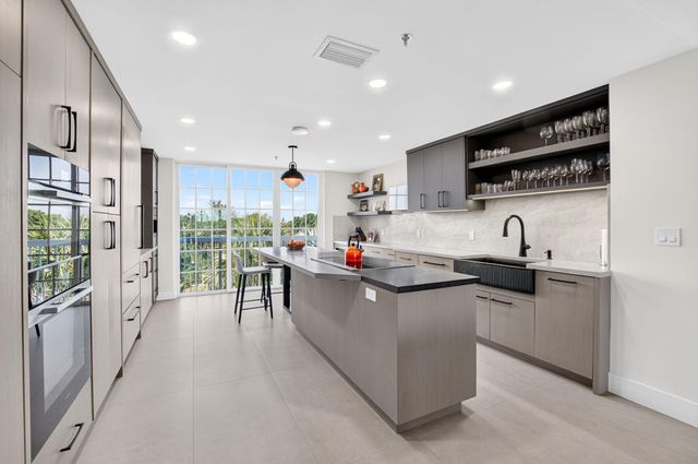 17031 BOCA CLUB Boulevard 065A, Boca Raton, FL 33487